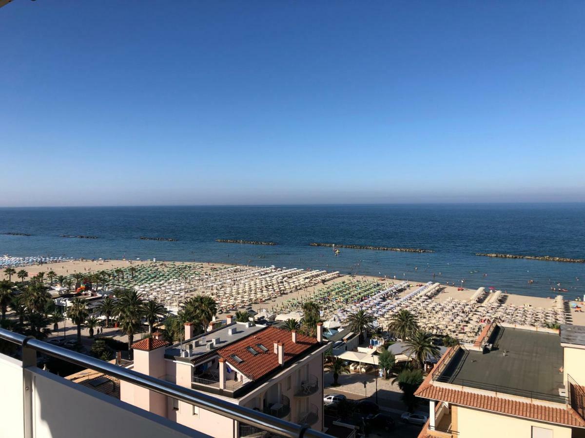 Fronte Mare Panoramico San Benedetto Apartman San Benedetto del Tronto Kültér fotó
