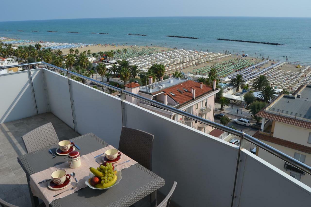 Fronte Mare Panoramico San Benedetto Apartman San Benedetto del Tronto Kültér fotó