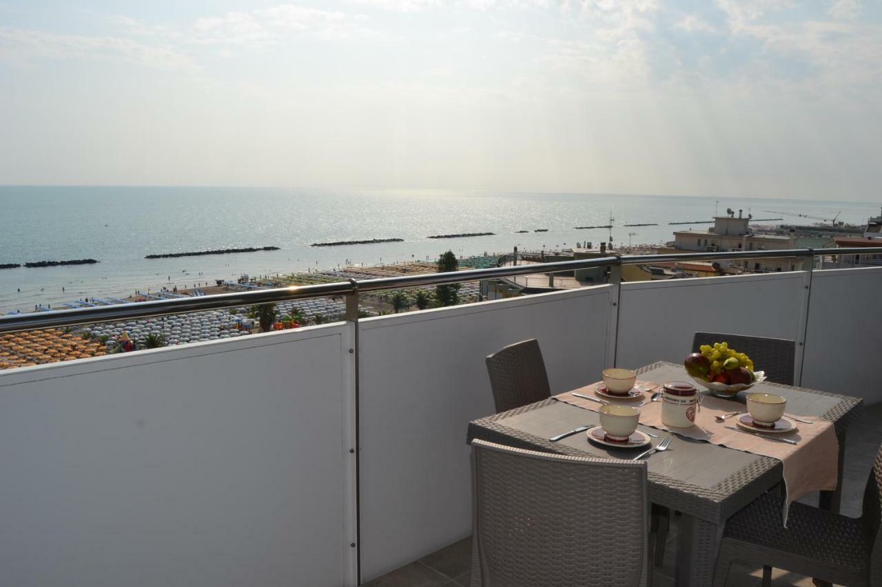 Fronte Mare Panoramico San Benedetto Apartman San Benedetto del Tronto Kültér fotó
