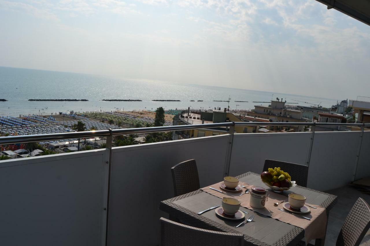 Fronte Mare Panoramico San Benedetto Apartman San Benedetto del Tronto Kültér fotó